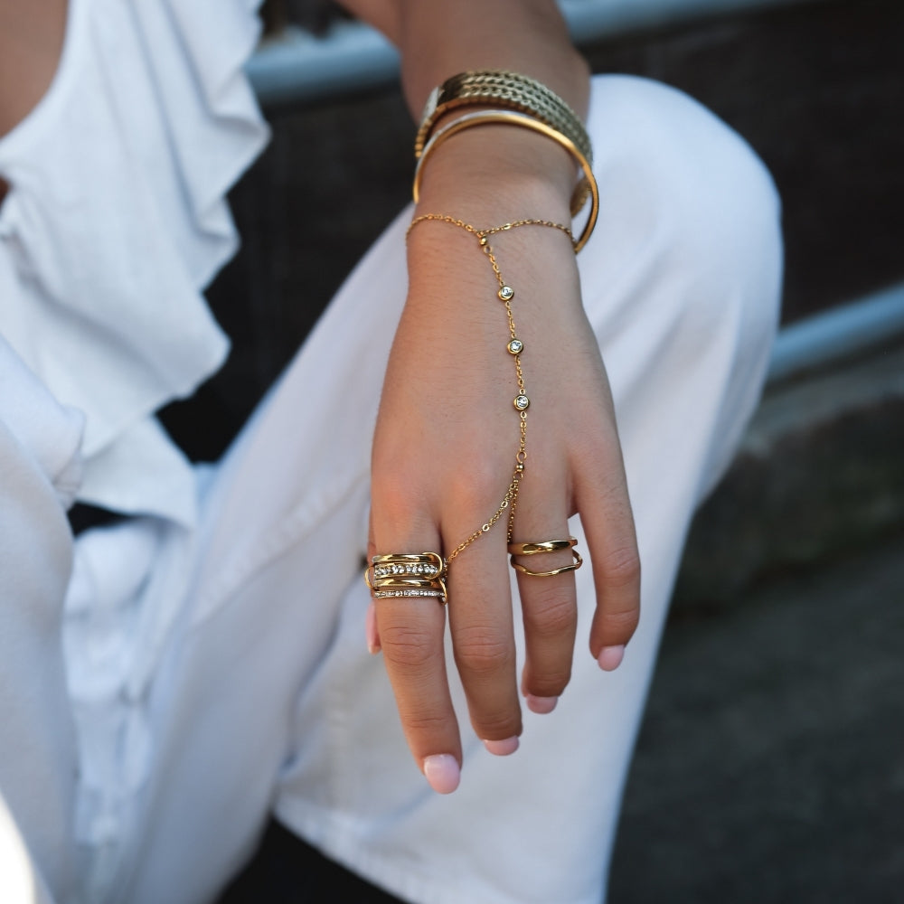 Anillo de oro y cristal "Forever"