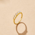 Anillo Eternidad de Piedra Lunar Dorada