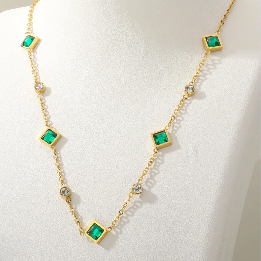 Collar con colgante Esmeralda Real