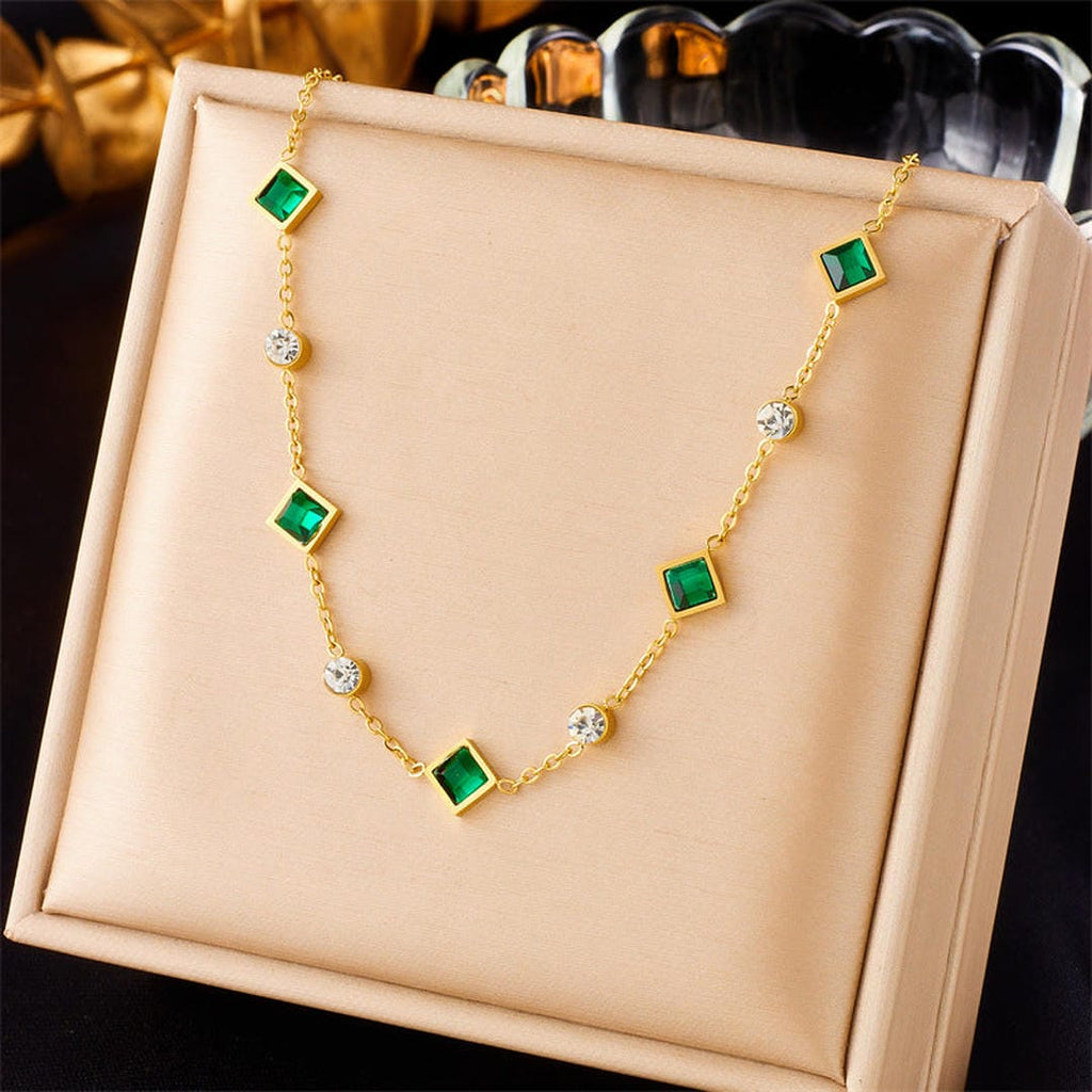 Collar con colgante Esmeralda Real