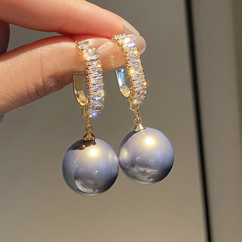 Pendientes de lujo con perlas y circonitas