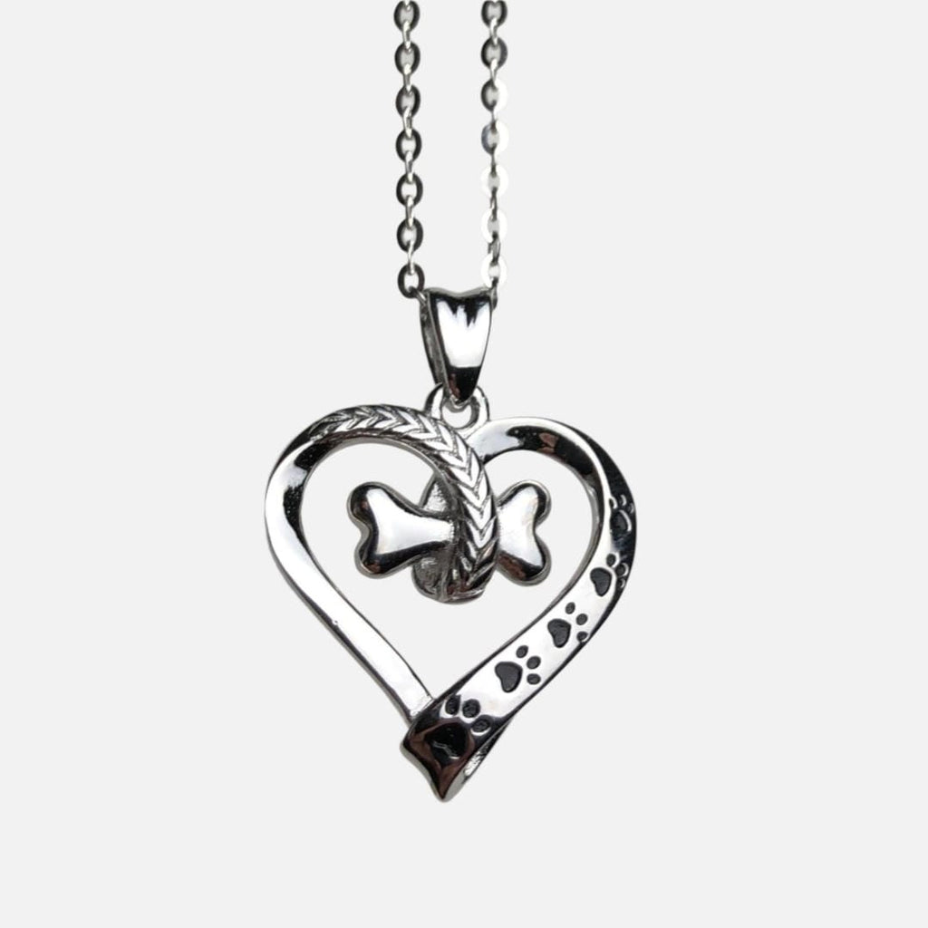 Collar de acero inoxidable con huella de perro y corazón