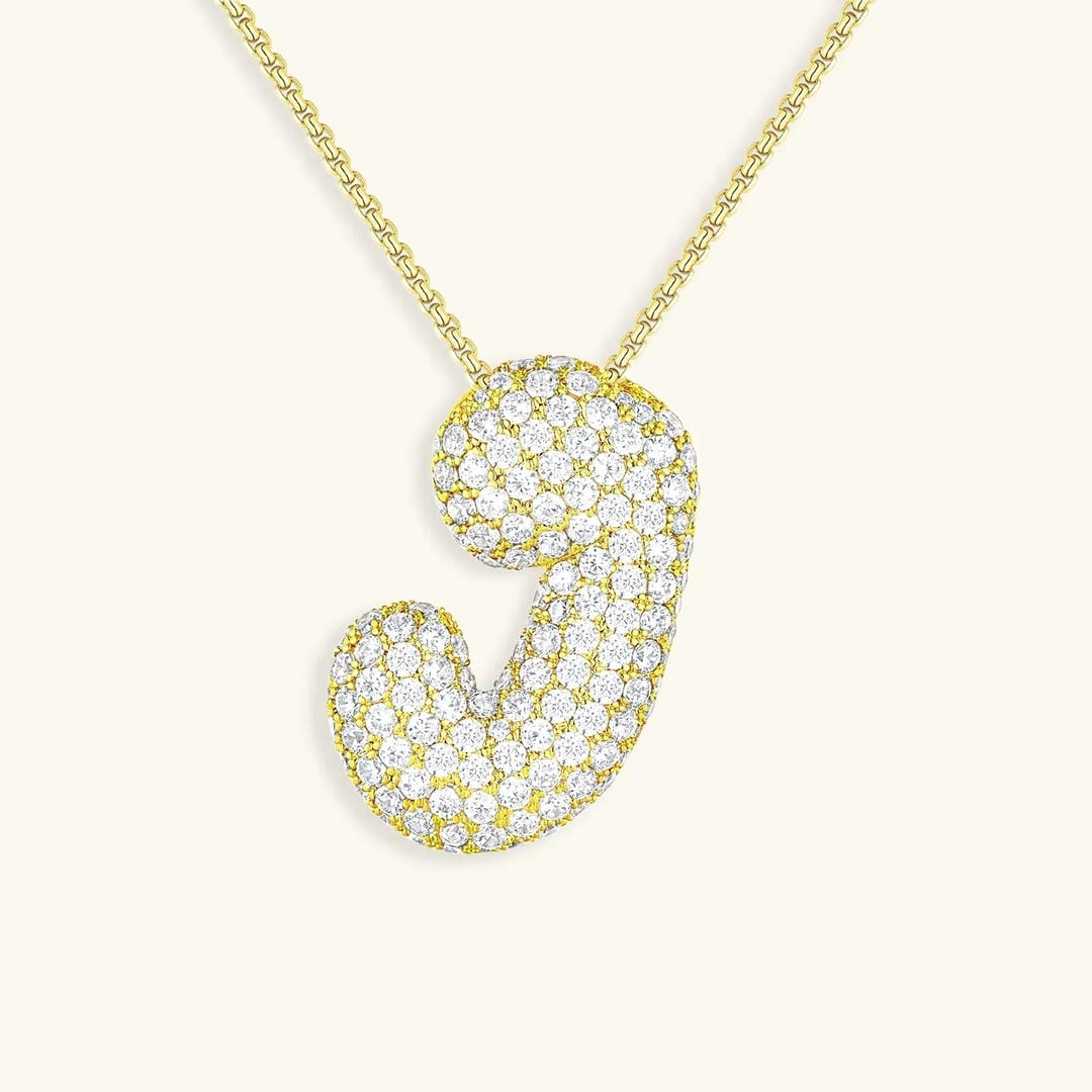 Collar de burbujas con inicial de cristal