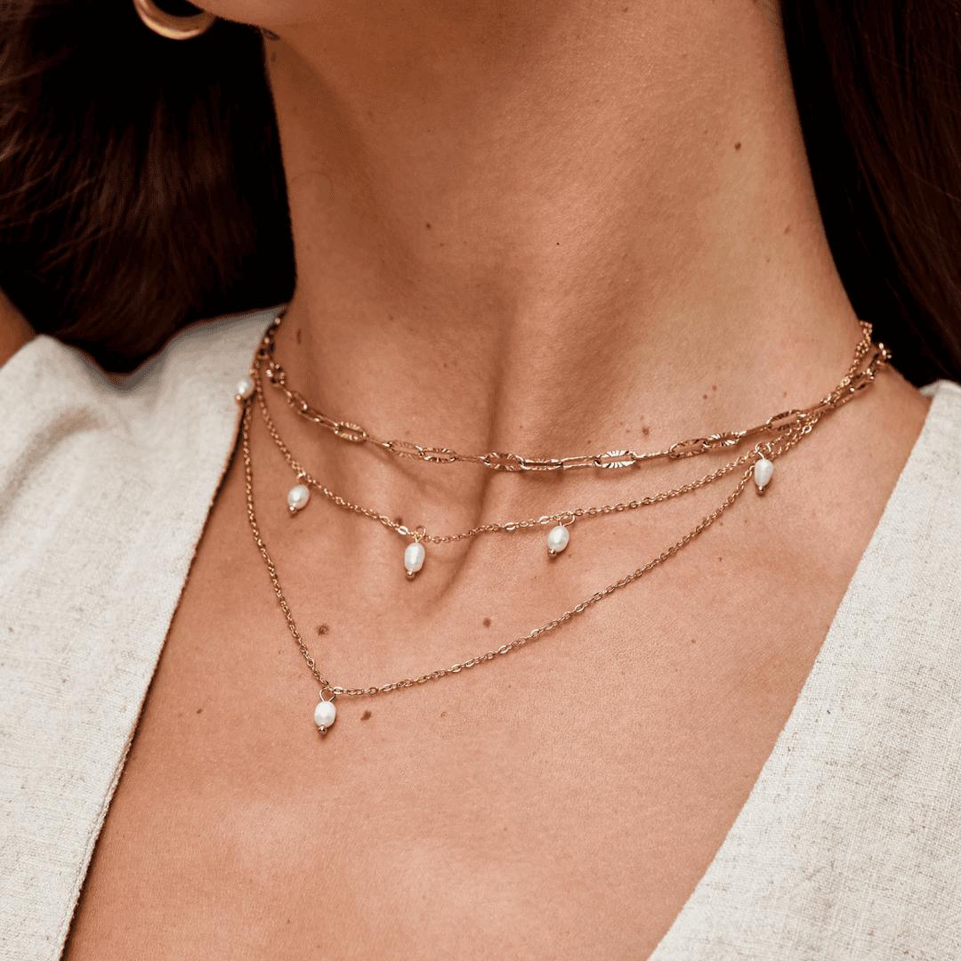 Collar en capas Kay con gota de perla