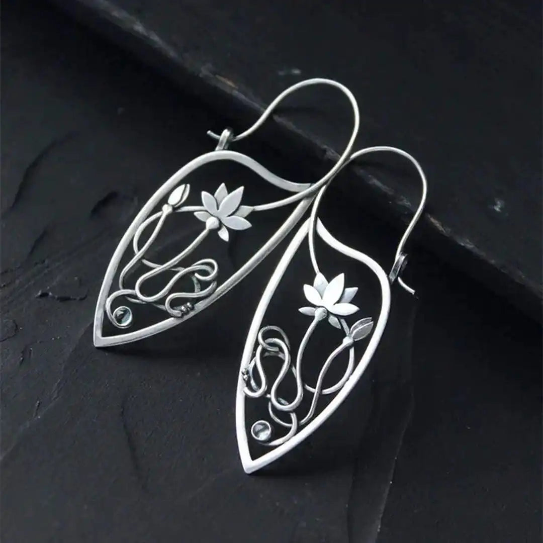 Pendientes elegantes de flor de loto