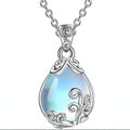 Collar Colgante Glaciar Iluminado por la Luna