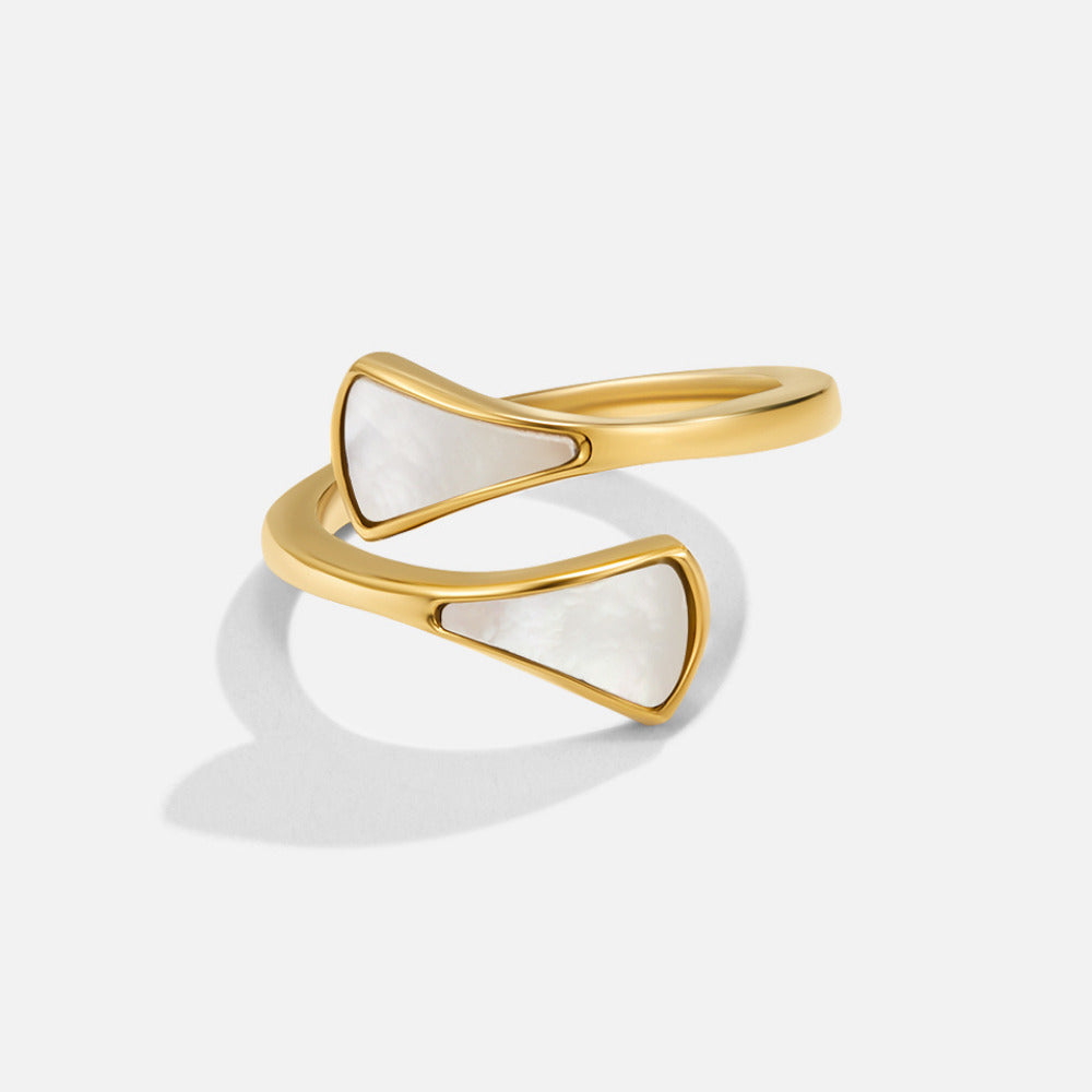 Anillo de ensueño de nácar