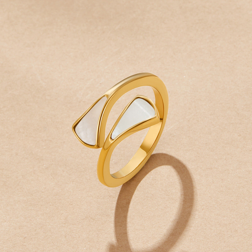Anillo de ensueño de nácar