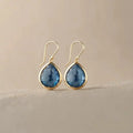 Gotas de cristal azul retro