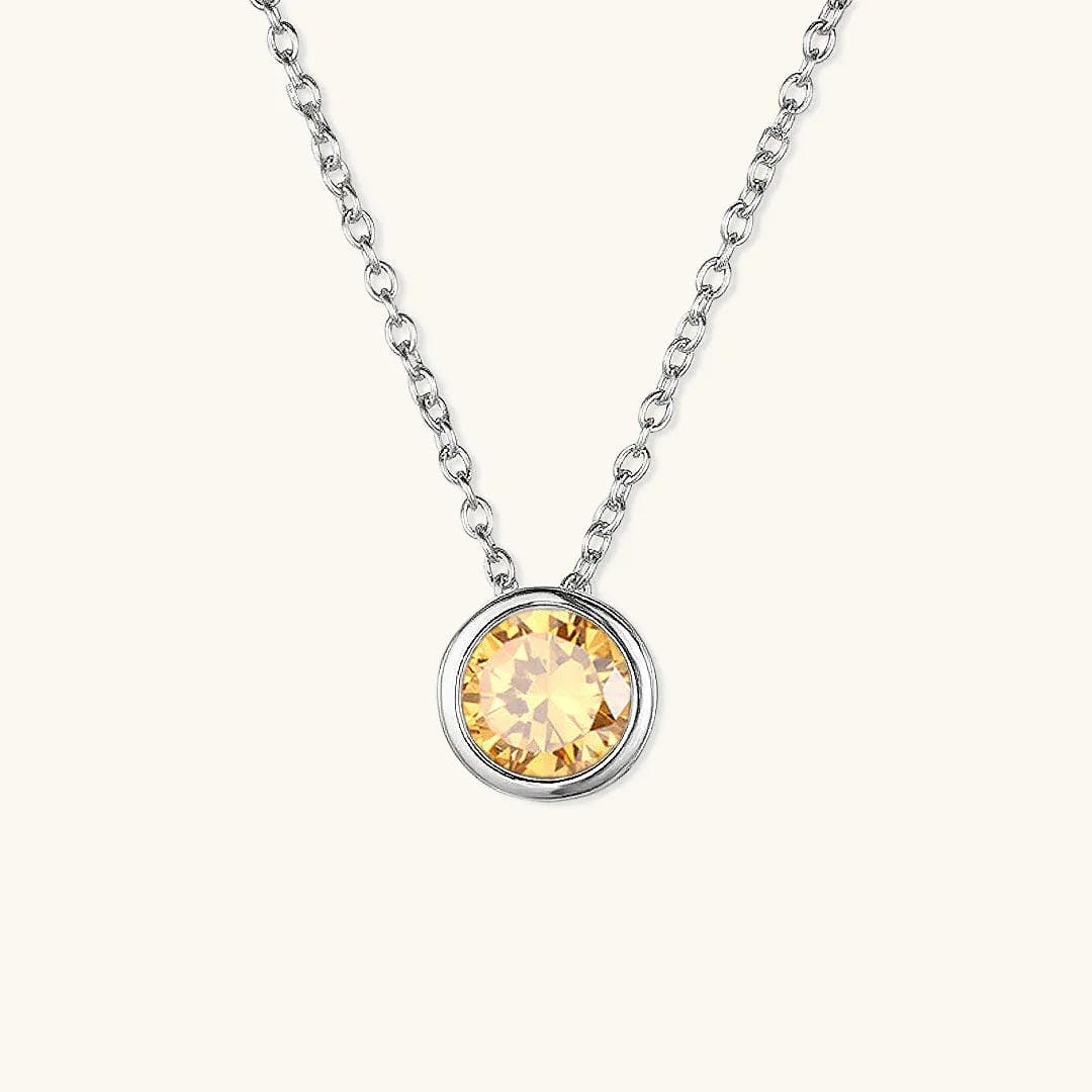 Cadena de oro con gema radiante