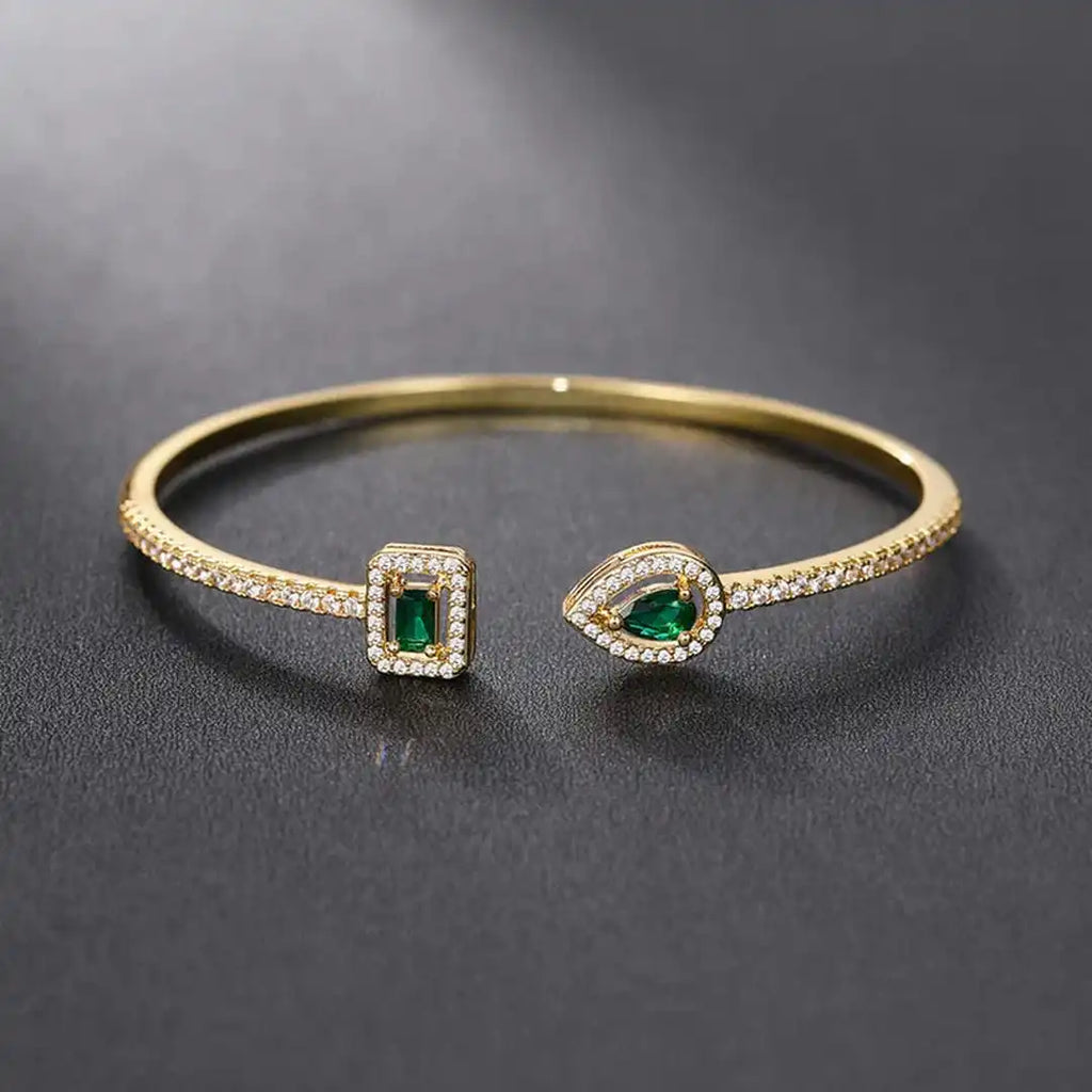 Pulsera Brazalete Abierto de Esmeralda Elegante