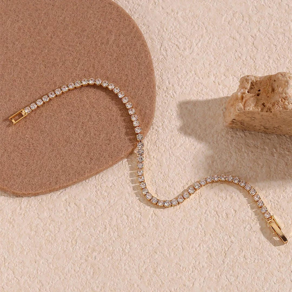 Elegante pulsera de tenis con cristales