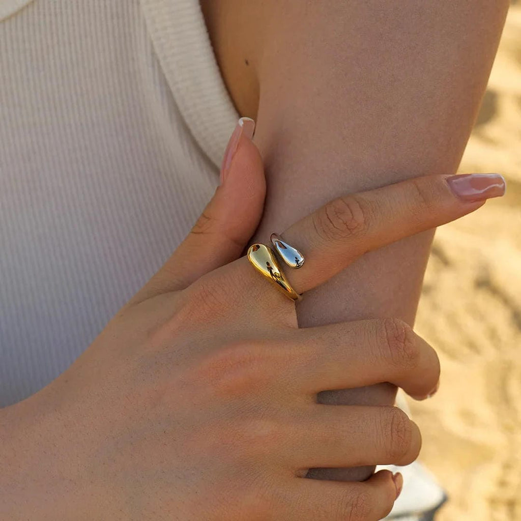 Anillo Abierto Lágrima Radiante