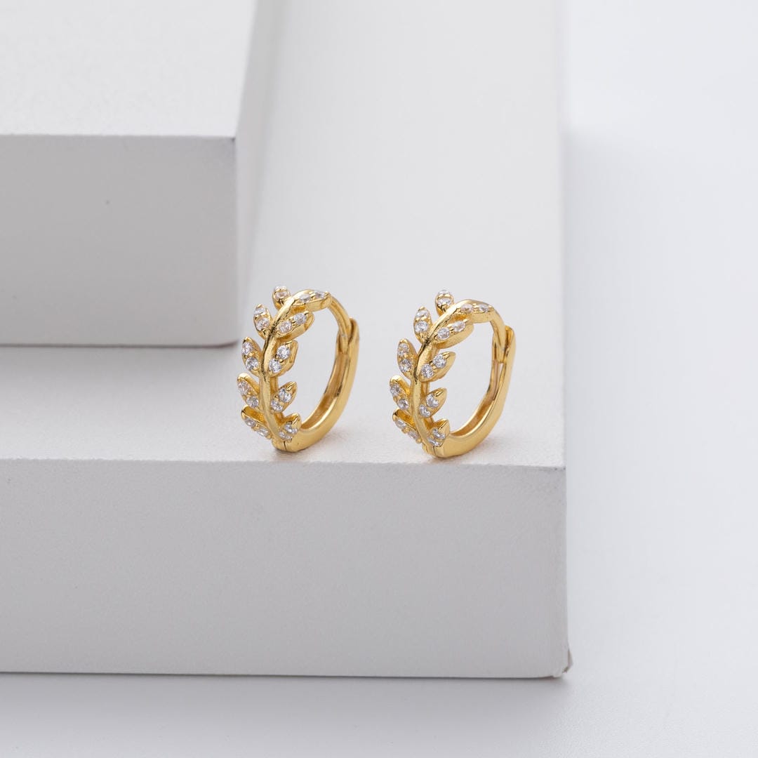Pendientes de aro con hojas de plata