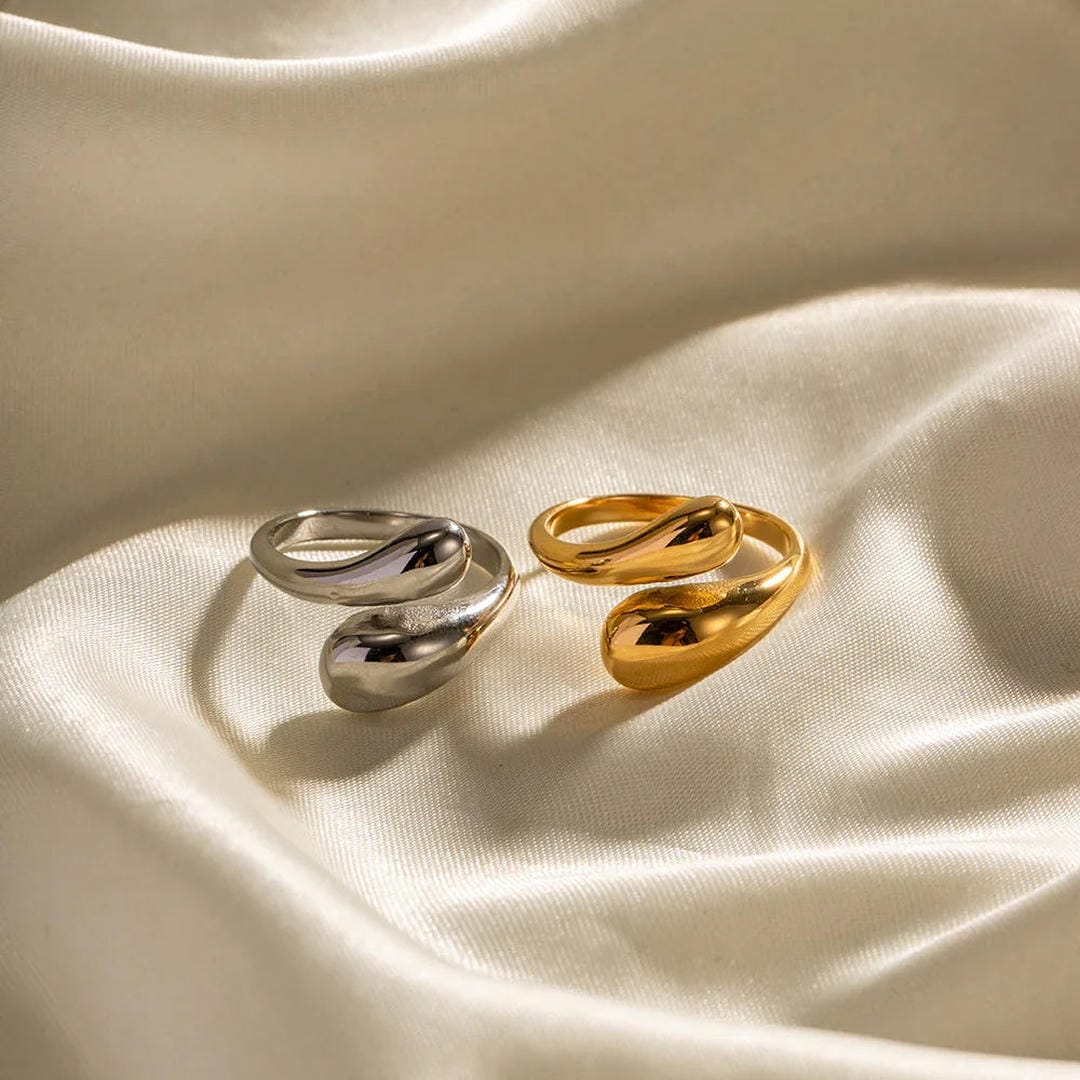 Anillo Abierto Lágrima Radiante