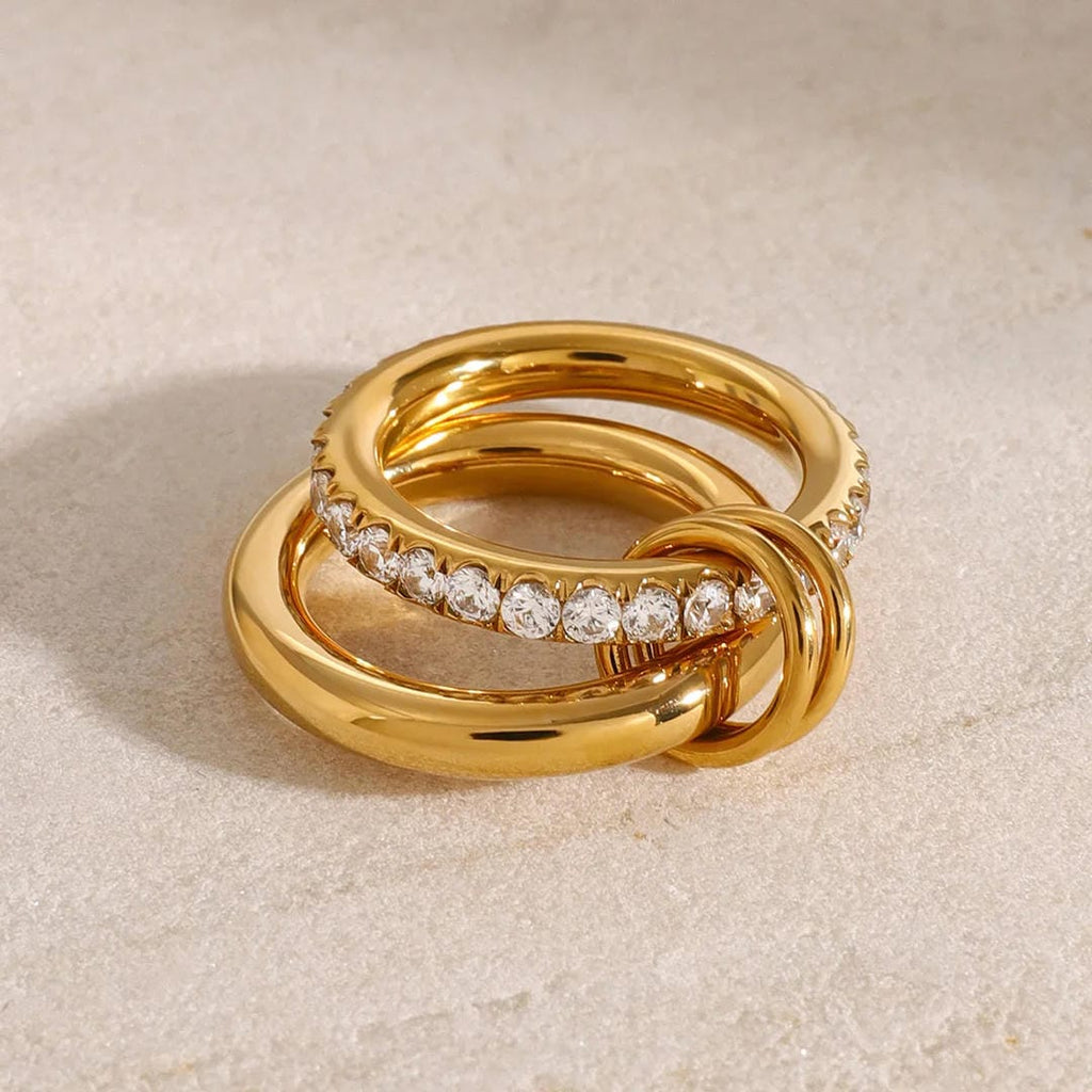 Anillo deslumbrante de múltiples capas con cristales Alison