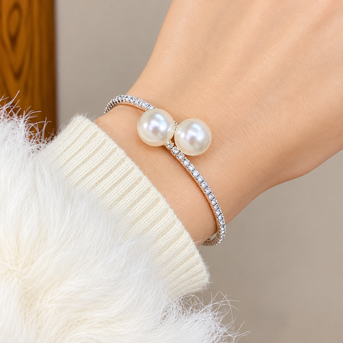 Pulsera Rígida Duo con Perlas y Pavé