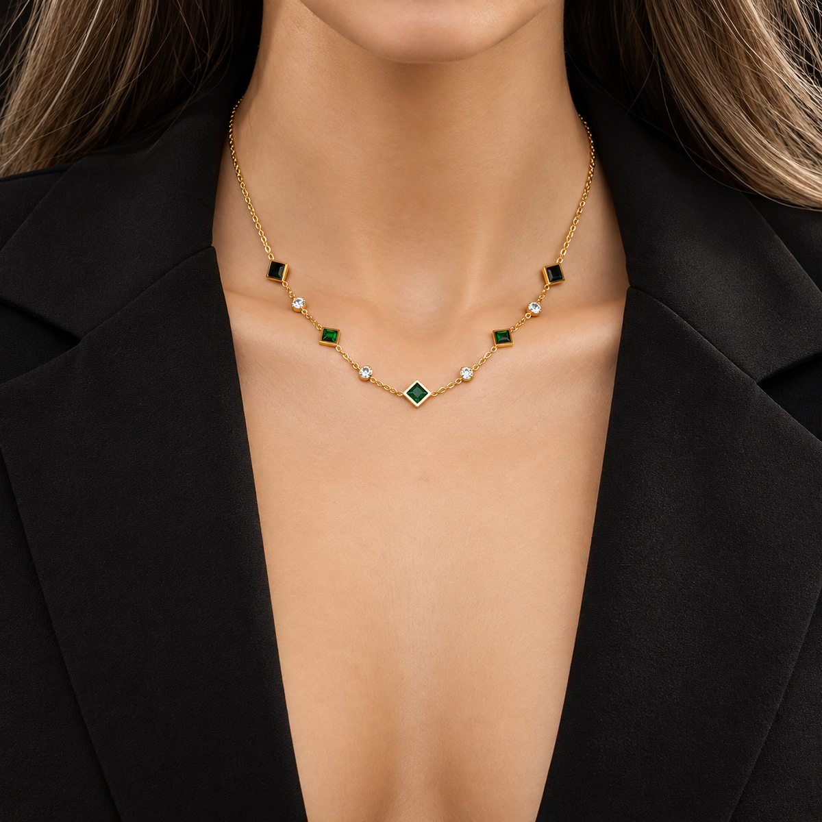 Collar con colgante Esmeralda Real