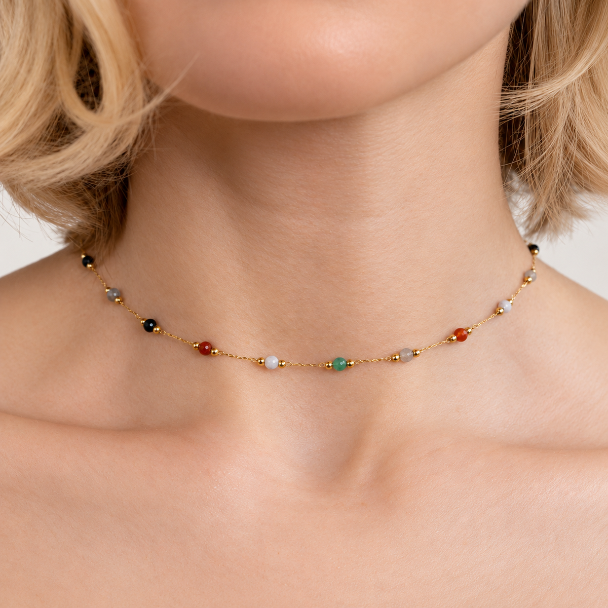 Collar Aria con Gemas Coloridas