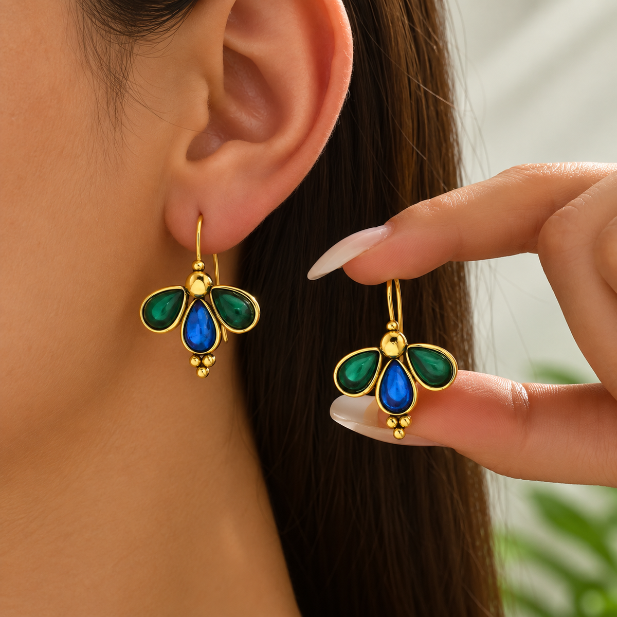Pendientes de lágrima azul Ala Esmeralda