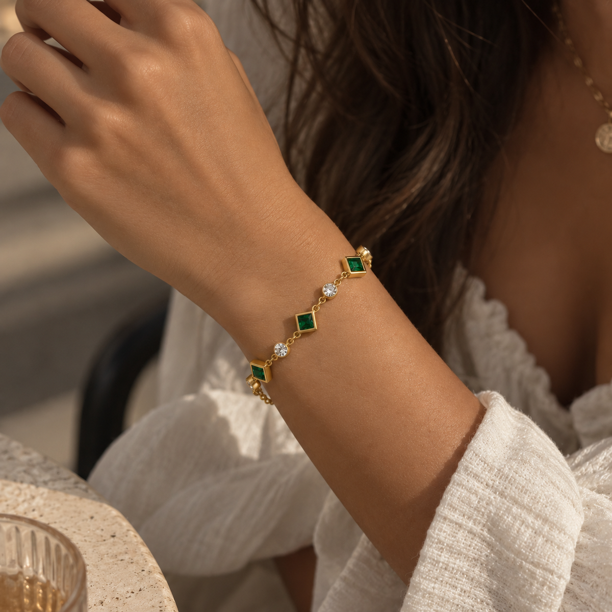Pulsera de estación cuadrada Esmeralda elegante