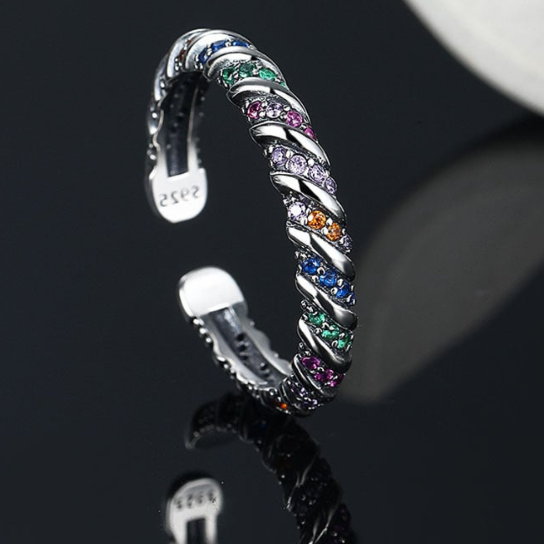 Anillo Vintage de Plata con Rayas de Color
