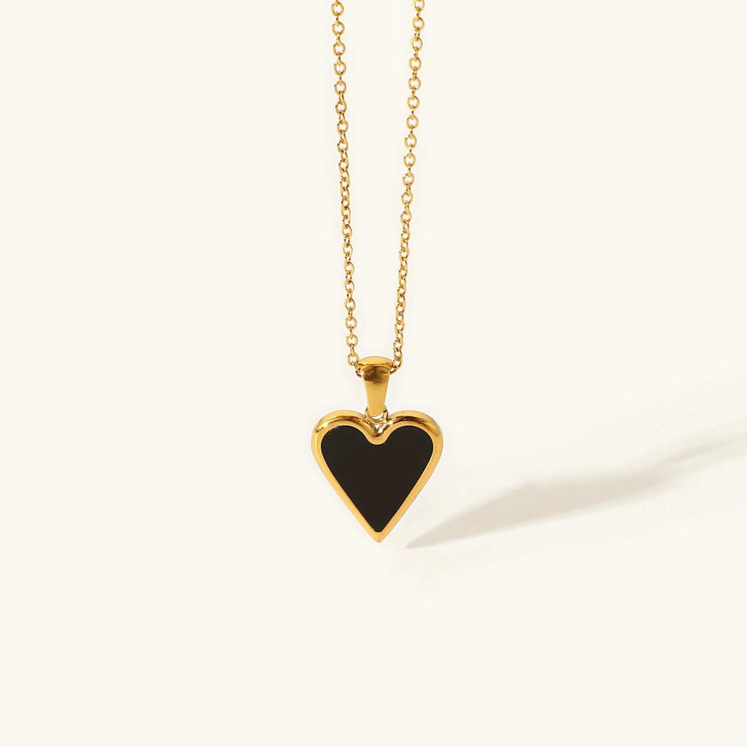 Collar con Colgante de Corazón Reluciente
