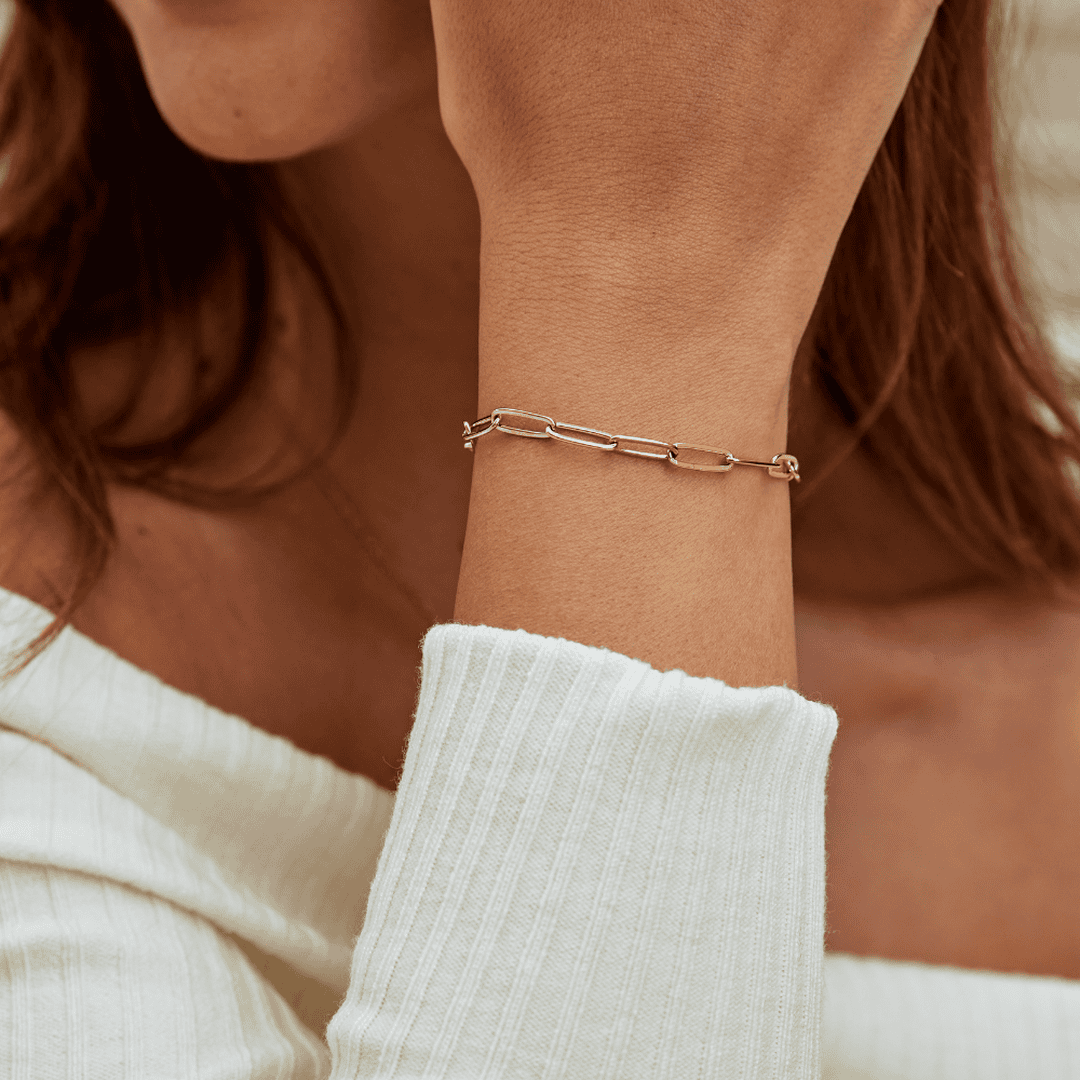 Pulsera de oro eslabón moderno