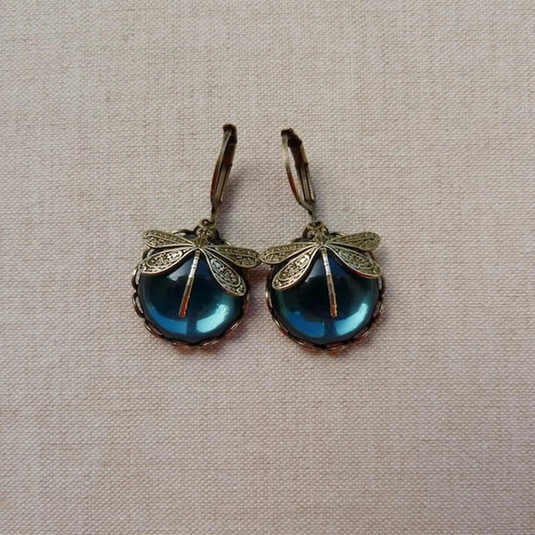 Pendientes de libélula de oro antiguo