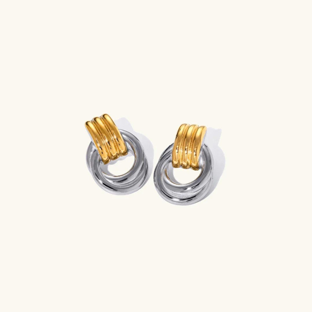 Pendientes de aro en capas brillantes