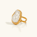 Anillo de Perlas Elegante y Atemporal