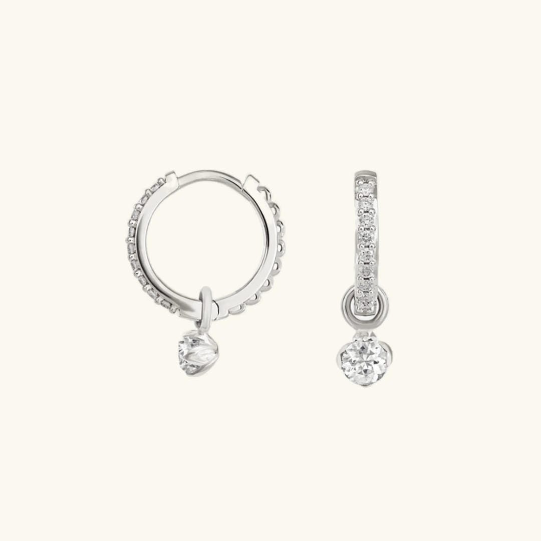 Aros de cristal con acento moderno