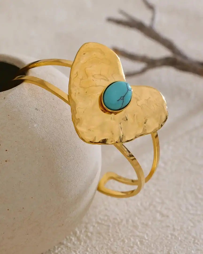 Juego de pendientes, anillo y pulsera de oro con incrustaciones de turquesa en forma de corazón, estilo vintage