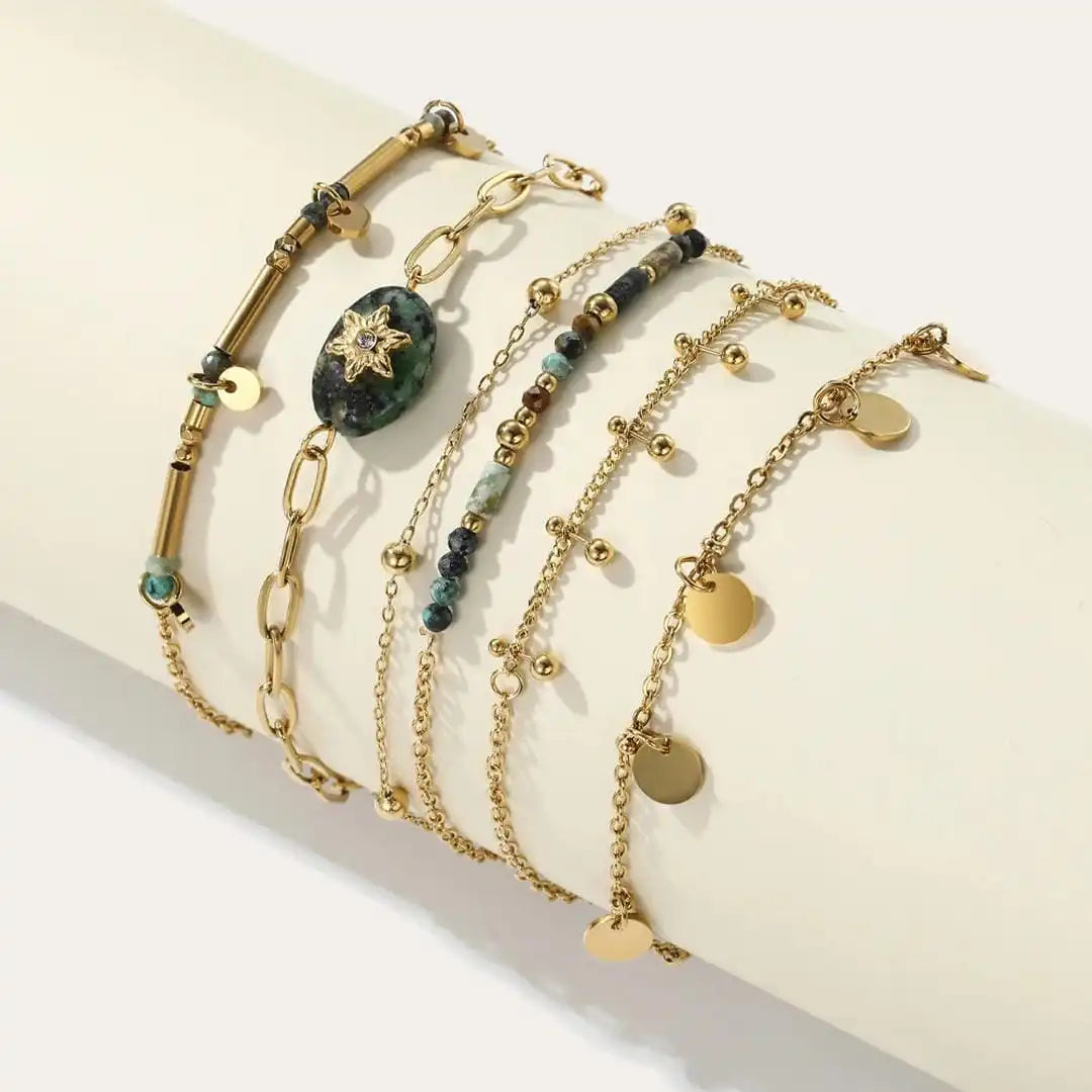Juego de pulseras de oro con turquesa volcánica