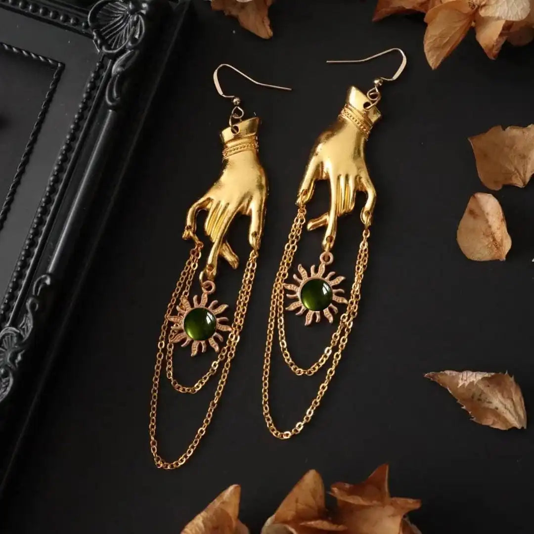 Pendientes de cadena con diseño de sol y rayos "Golden Hand"