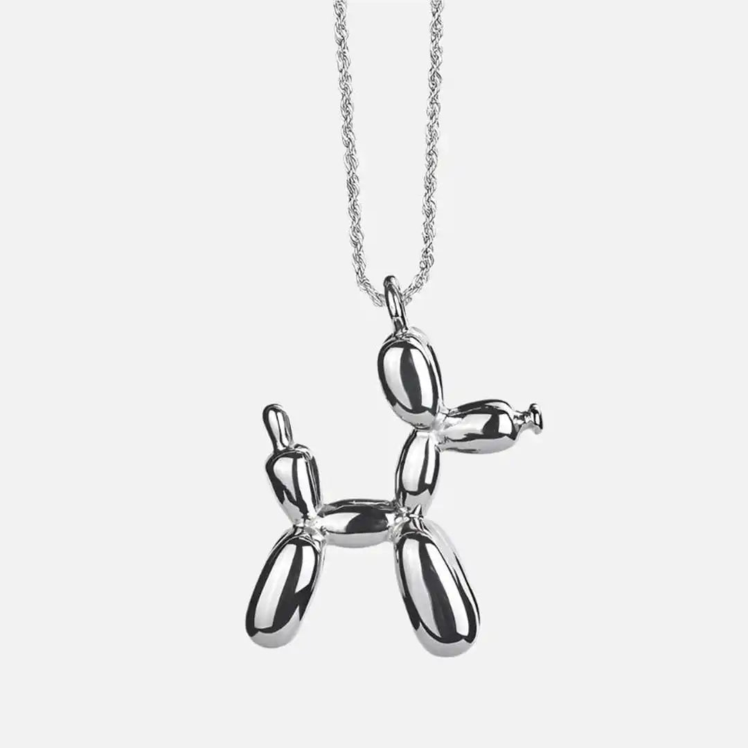 Collar con colgante de perro globo