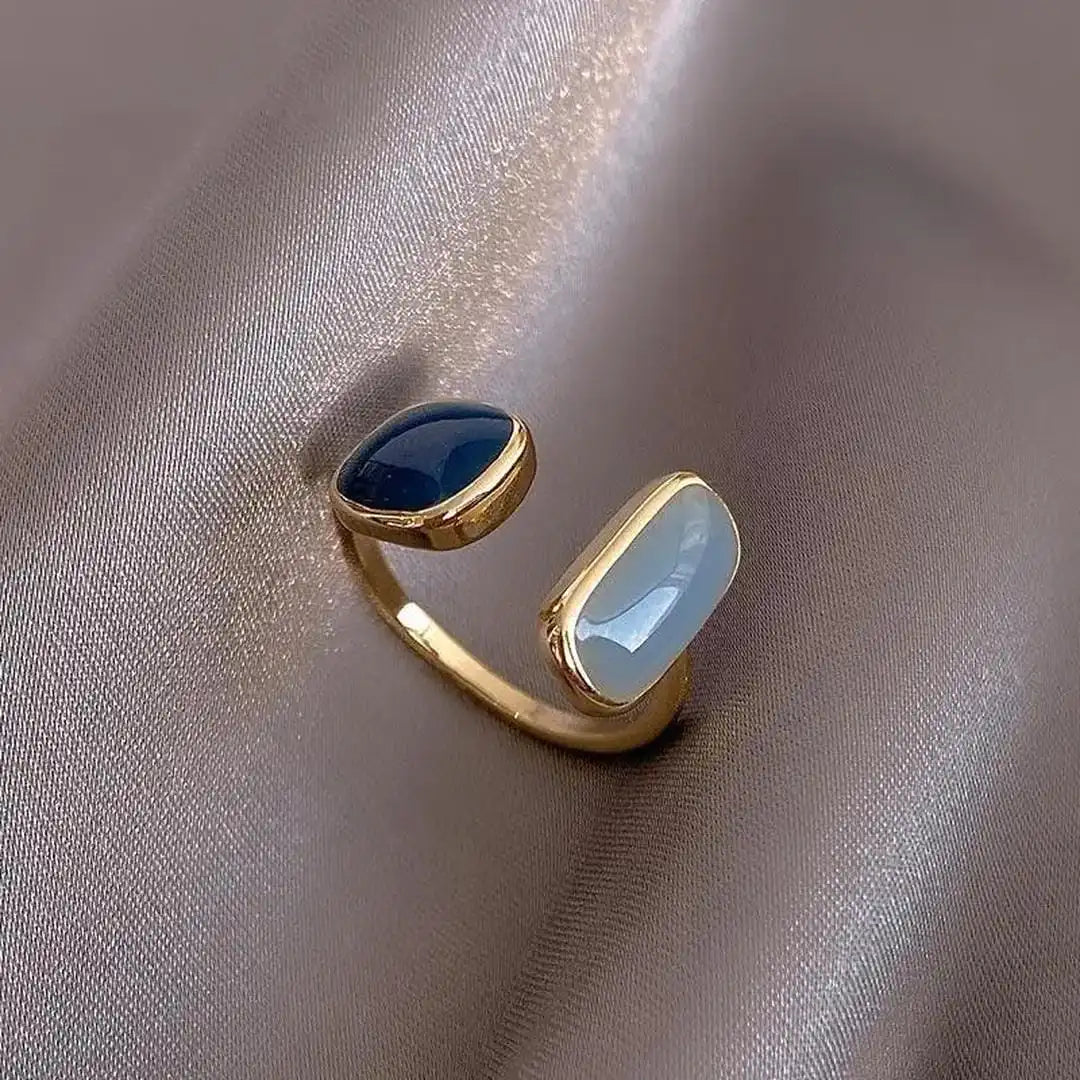 Anillo Ajustable de Piedra Preciosa Azul Bohemia