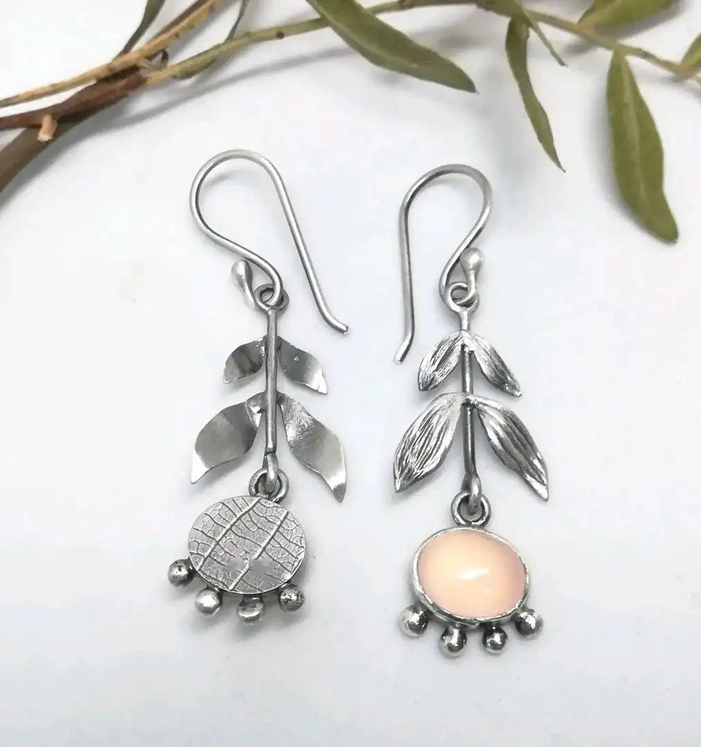 Pendientes Colgantes de Cuarzo Rosa Hoja Plateada