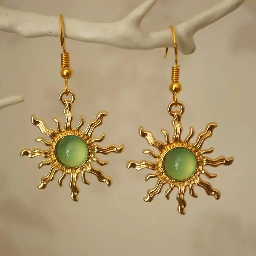 Pendientes Clásicos Rayos de Sol Dorados