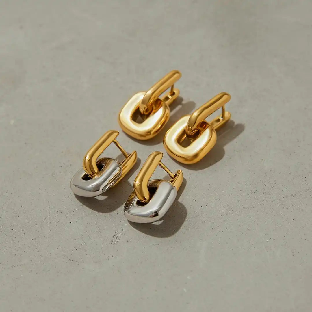 Pendientes ovalados minimalistas de oro de dos tonos