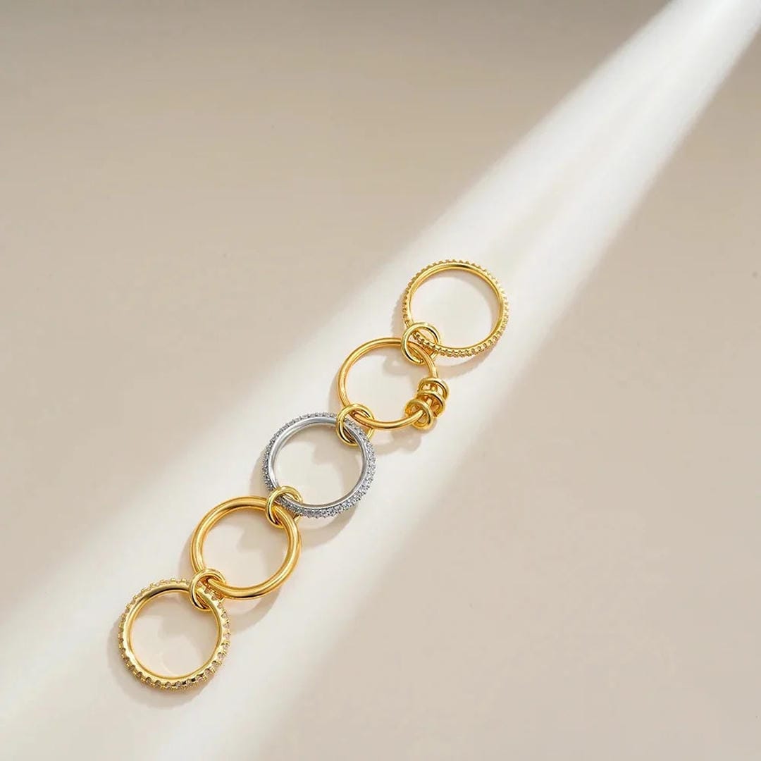 Anillo Blaise con Cristales Apilados
