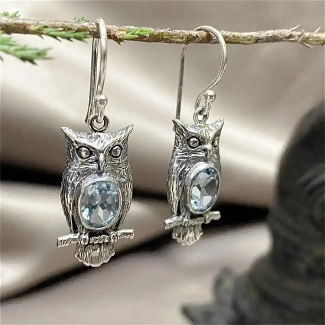 Pendientes de Plata Clásicos Búho de Cristal