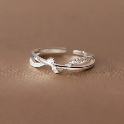 Anillo Clásico Nudo Cruzado