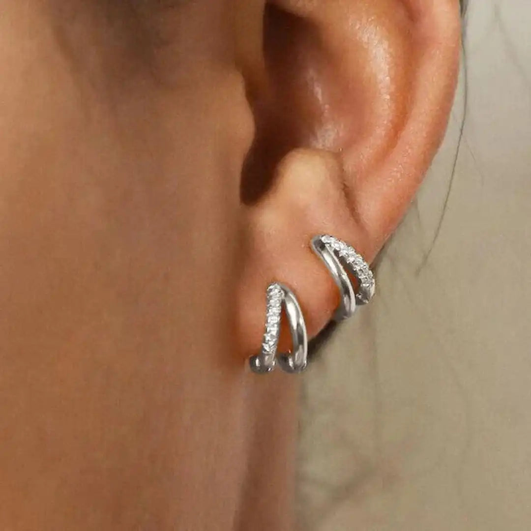 Pendientes de Aro de Oro Atemporales con Circonitas