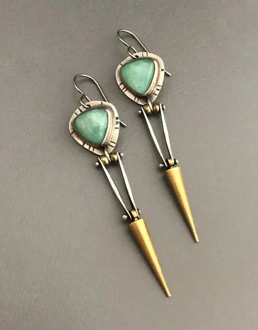 Pendientes de piedra natural vintage