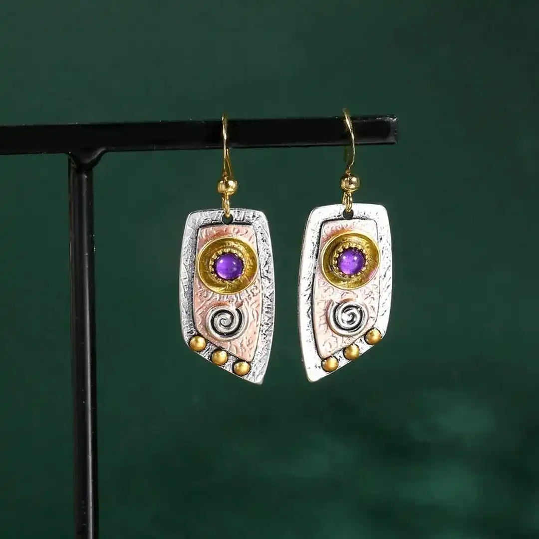Pendientes bohemios de tres tonos con piedras preciosas