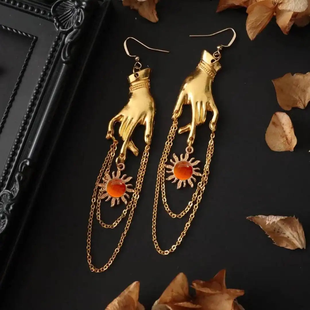 Pendientes de cadena con diseño de sol y rayos "Golden Hand"