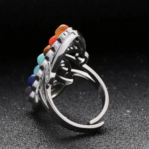 Anillo ajustable de plata con siete piedras de chakra
