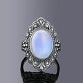 Anillo Ovalado Ornamentado de Plata Clásico
