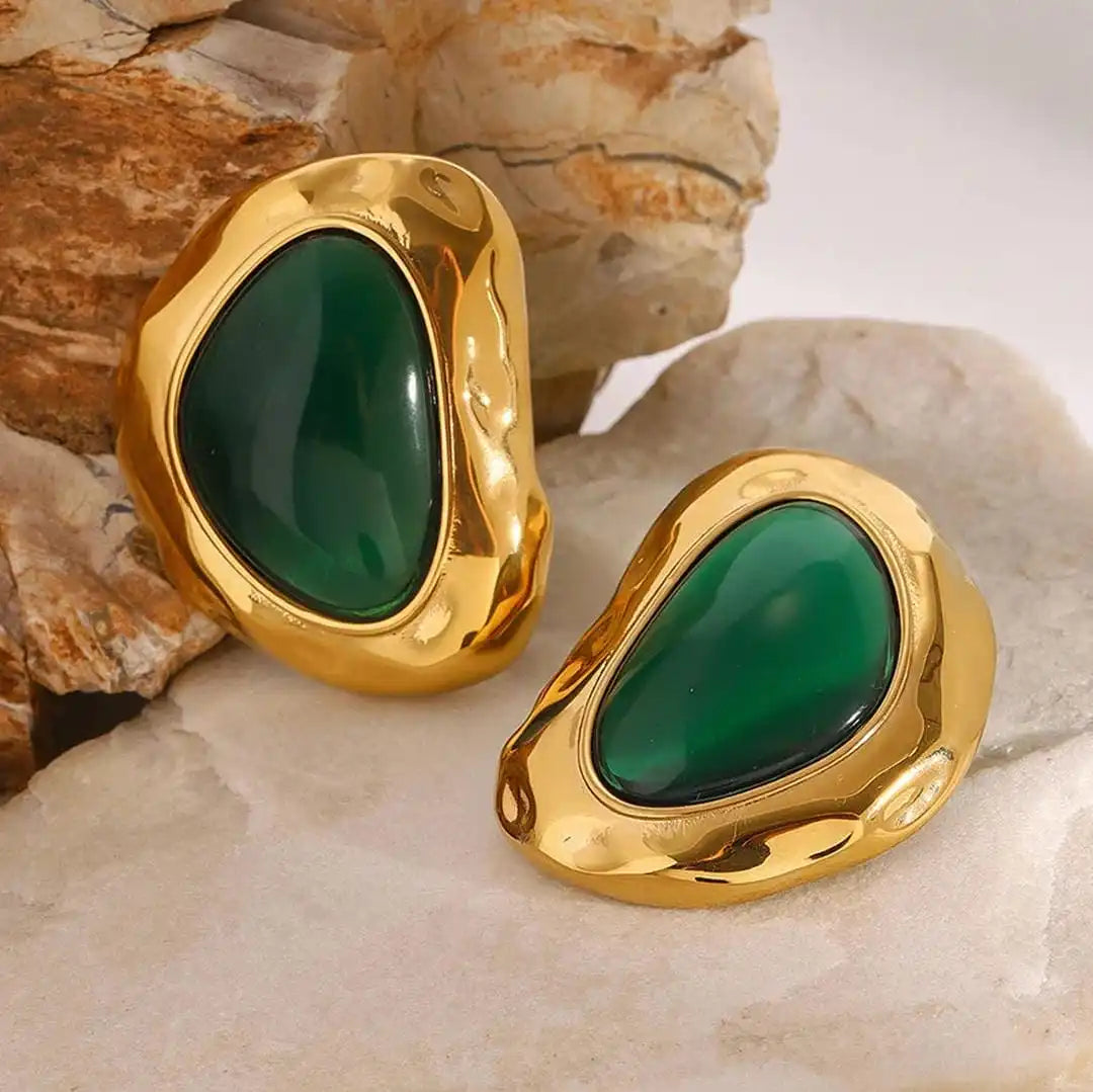 Pendientes de botón gruesos de color verde esmeralda